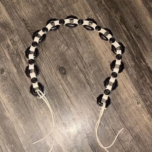 Vintage western / style silver leather belt
Made in Spain / 46 inches